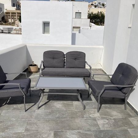 Triena Apartments Fira  Exterior foto